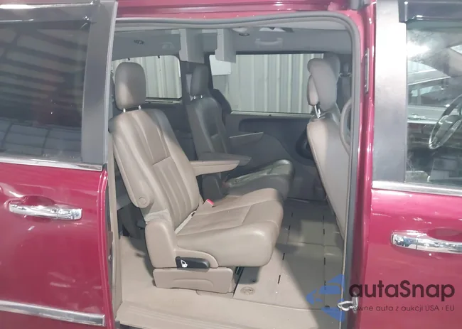 2C4RC1BG3GR304065: 44239553