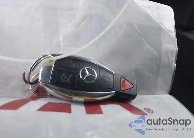 WDDGF4HB3DA831573: 44239572