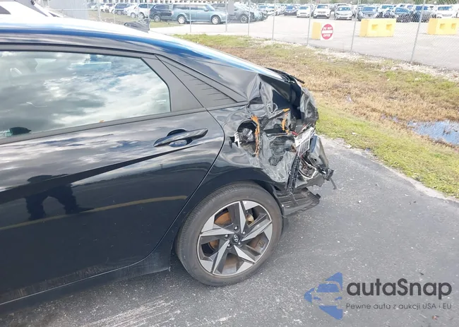 KMHLS4AG1PU453343: 44239574