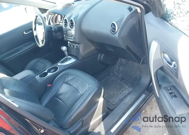 JN8AS5MT2CW262138: 44239582