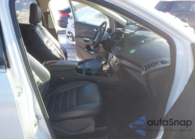 1FMCU9HD9KUA37357: 44239601