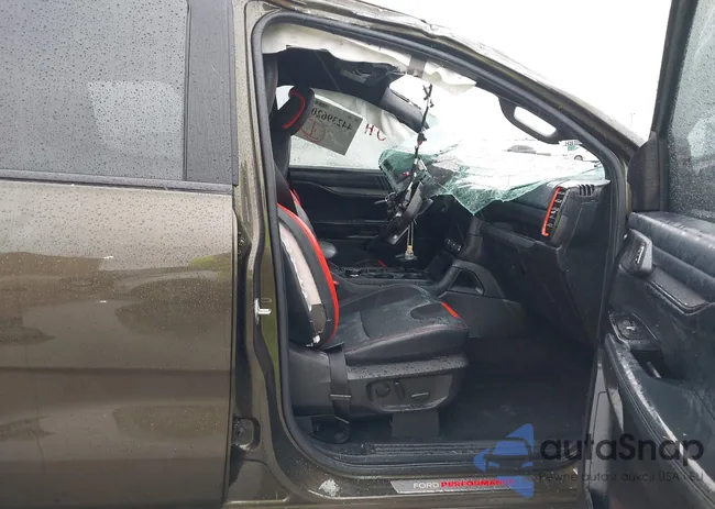 1FTER4LR9RLE00941: 44239620