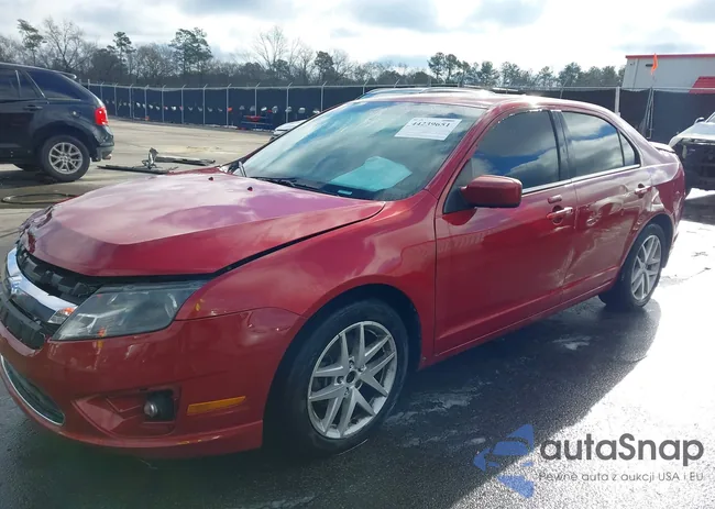 3FAHP0JG4AR214653: 44239651