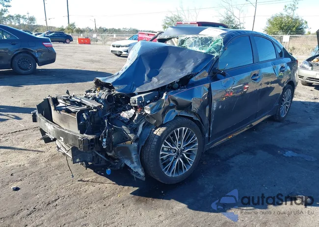 3KPF54ADXPE638052: 44239680