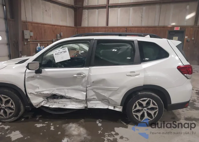 JF2SKAJC8LH547512: 44239780