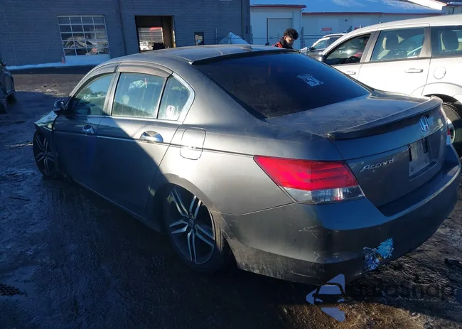 1HGCP36839A002759: 44239790