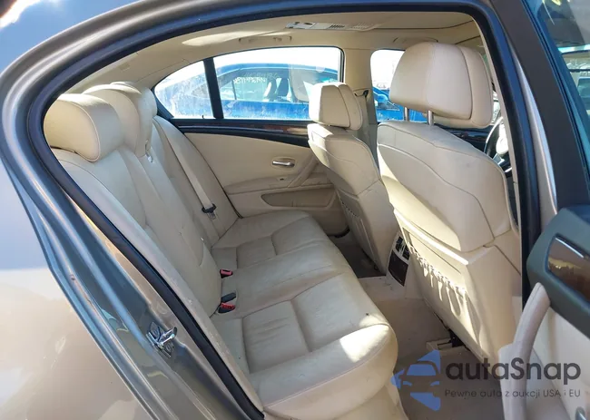 WBANW13529C163775: 44239792