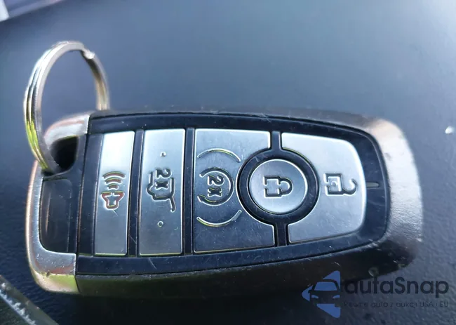 1FM5K8GC7MGB27643: 44239796