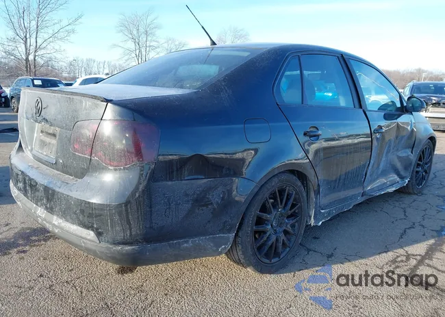 3VWGF81K77M030614: 44239838