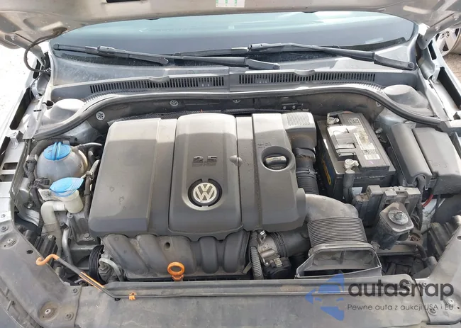 3VWDX7AJ9DM401480: 44238916