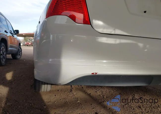 3FAHP0GA7AR411075: 44238973