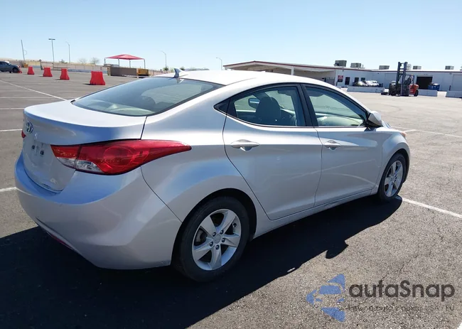 KMHDH4AEXCU274214: 44238979