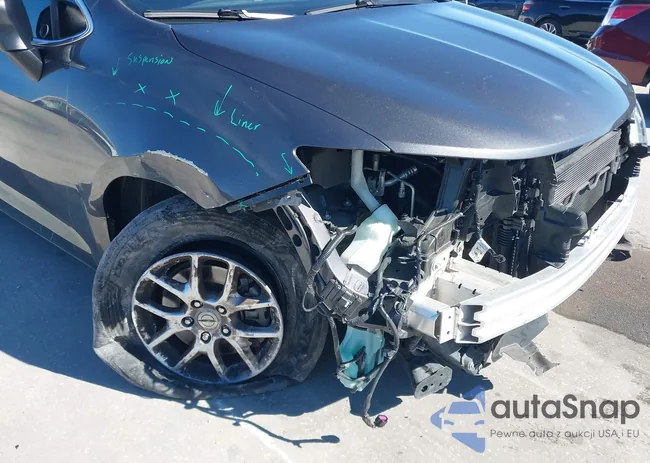 2C4RC1DG1MR504452: 44239125