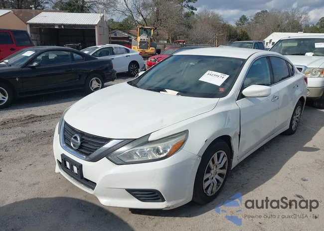 1N4AL3AP1GC228032: 44239174