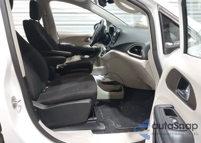 2C4RC1CGXPR602501: 44239200