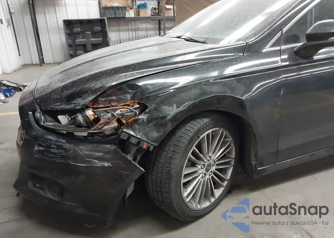 3FA6P0HD2FR193599: 44240247