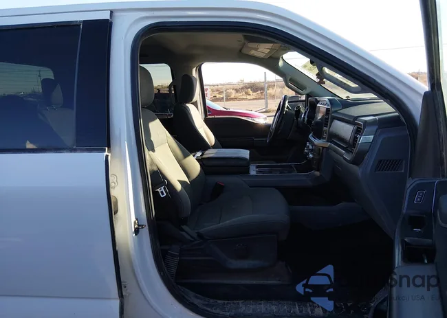 1FTFW3LD5RFA72038: 44240260