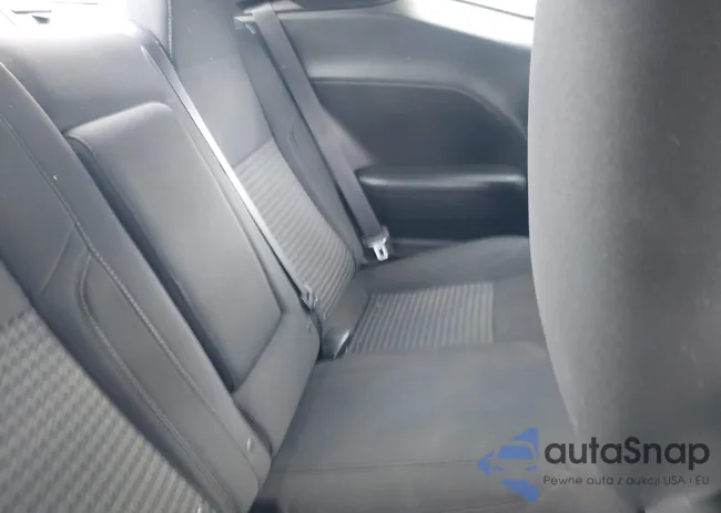 2C3CDZAG0FH701101: 44240380