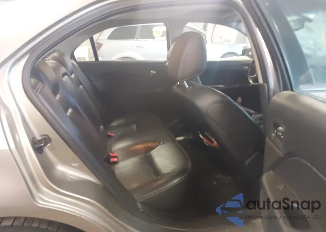 3MEHM08Z89R630421: 44240407