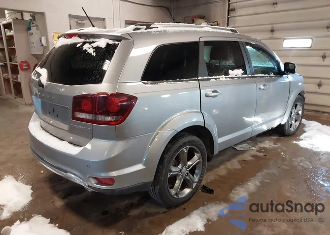 3C4PDDGG0GT117300: 44240431