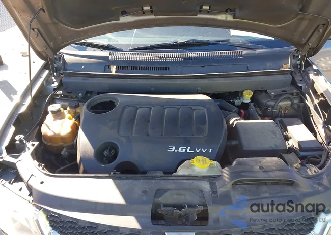 3C4PDCBG4CT220540: 44240512