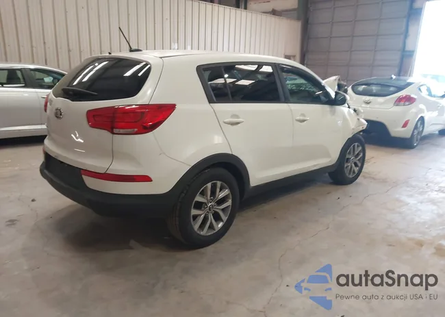 KNDPB3AC3G7833599: 44240598