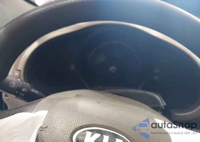 KNDPB3AC3G7833599: 44240598