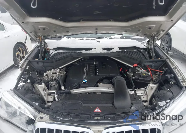 5UXKR0C56F0P06676: 44240600