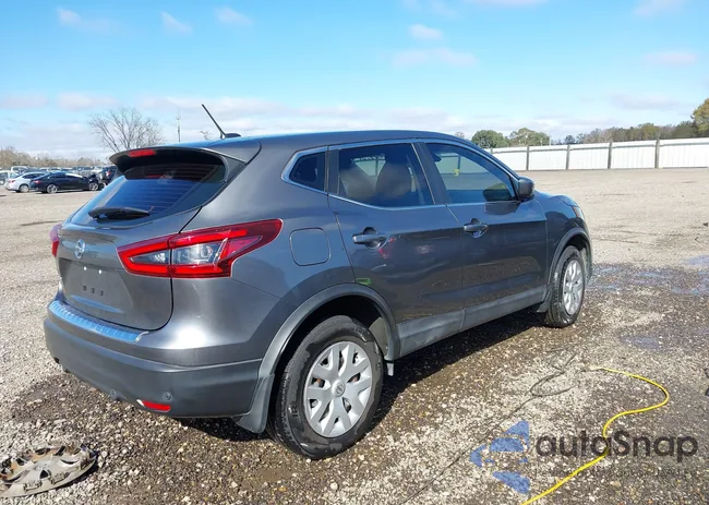 JN1BJ1CV8LW252862: 44240638