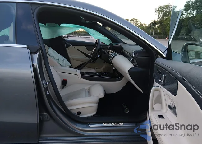 W1K5J4HB5SN553383: 44240674