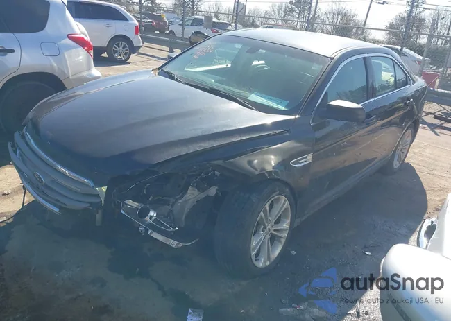 1FAHP2D82HG105805: 44240711