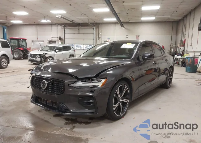 7JRL12TL4RG298604: 44240722