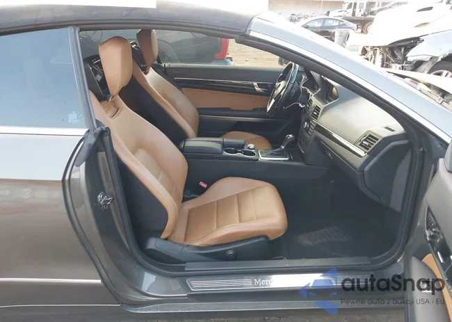 WDDKK5KF8CF172379: 44240726