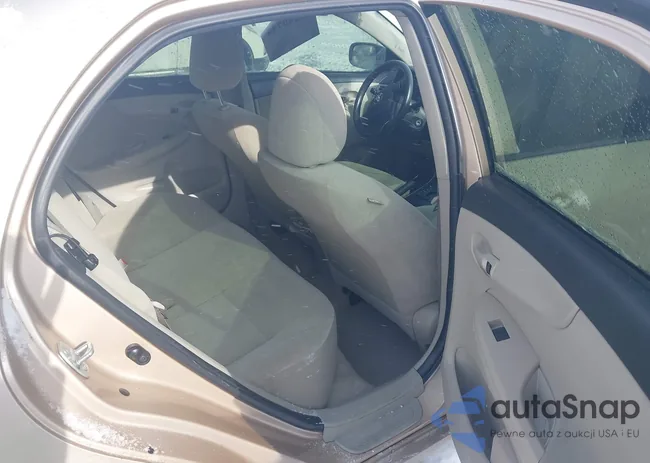 2T1BU4EEXDC922554: 44240744