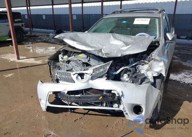 2T3WFREV6DW066152: 44240804