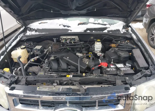 1FMCU03138KB76624: 44240838