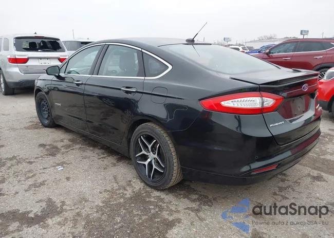 3FA6P0RU7DR278627: 44240844