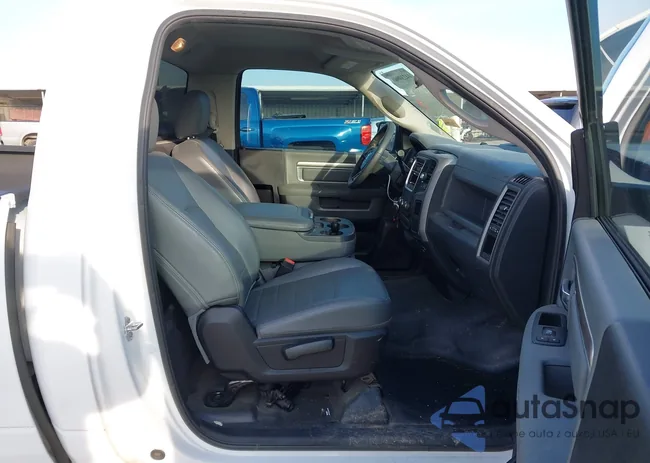 3C6JR6AT5GG206174: 44239909