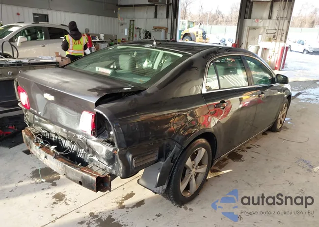 1G1ZC5E17BF251653: 44240024