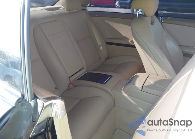 WDDEJ71X88A010598: 44240033