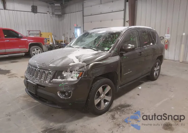 1C4NJDEB7GD799170: 44240117