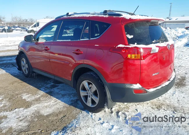 JTMRFREV8DD040727: 44240119