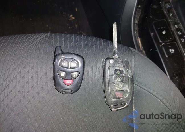 5XYZUDLB0GG312436: 44240177