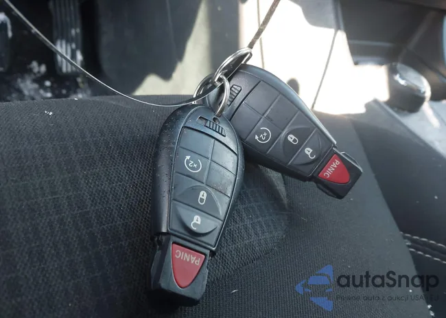 1C4PJMCS8HW587279: 44240216