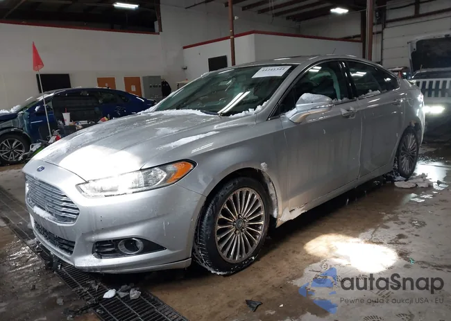 3FA6P0D98DR207553: 44241344