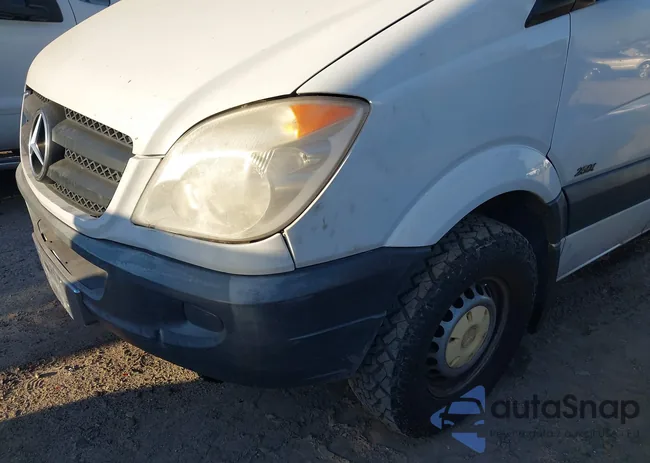 WDZPE7CC5D5803703: 44241348