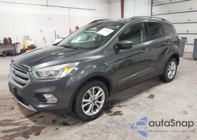 1FMCU9G90HUE35904: 44241464