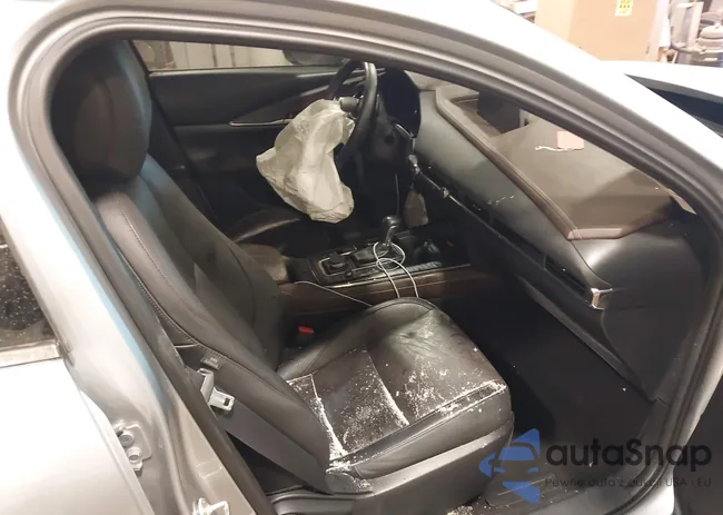 3MVDMBDL3MM317830: 44241474