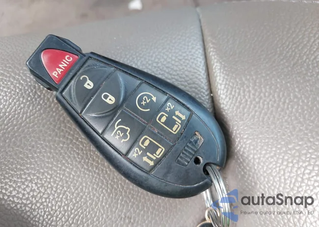 2C4RC1CG3CR192800: 44241482