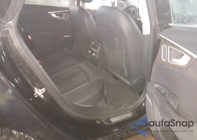 WAU2MAFC4EN108679: 44241528